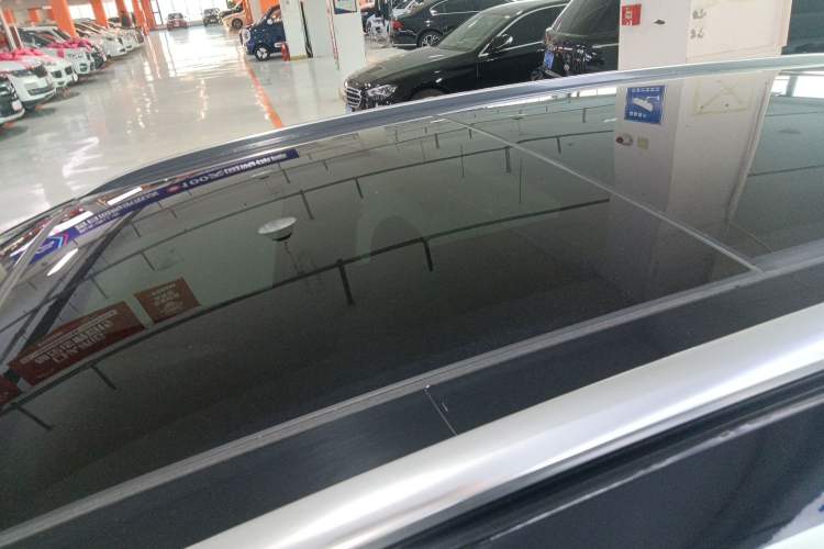 Used Audi Q5 e-tron 2022 50 e-tron quattro Glory Edition Elegant Suit Roof