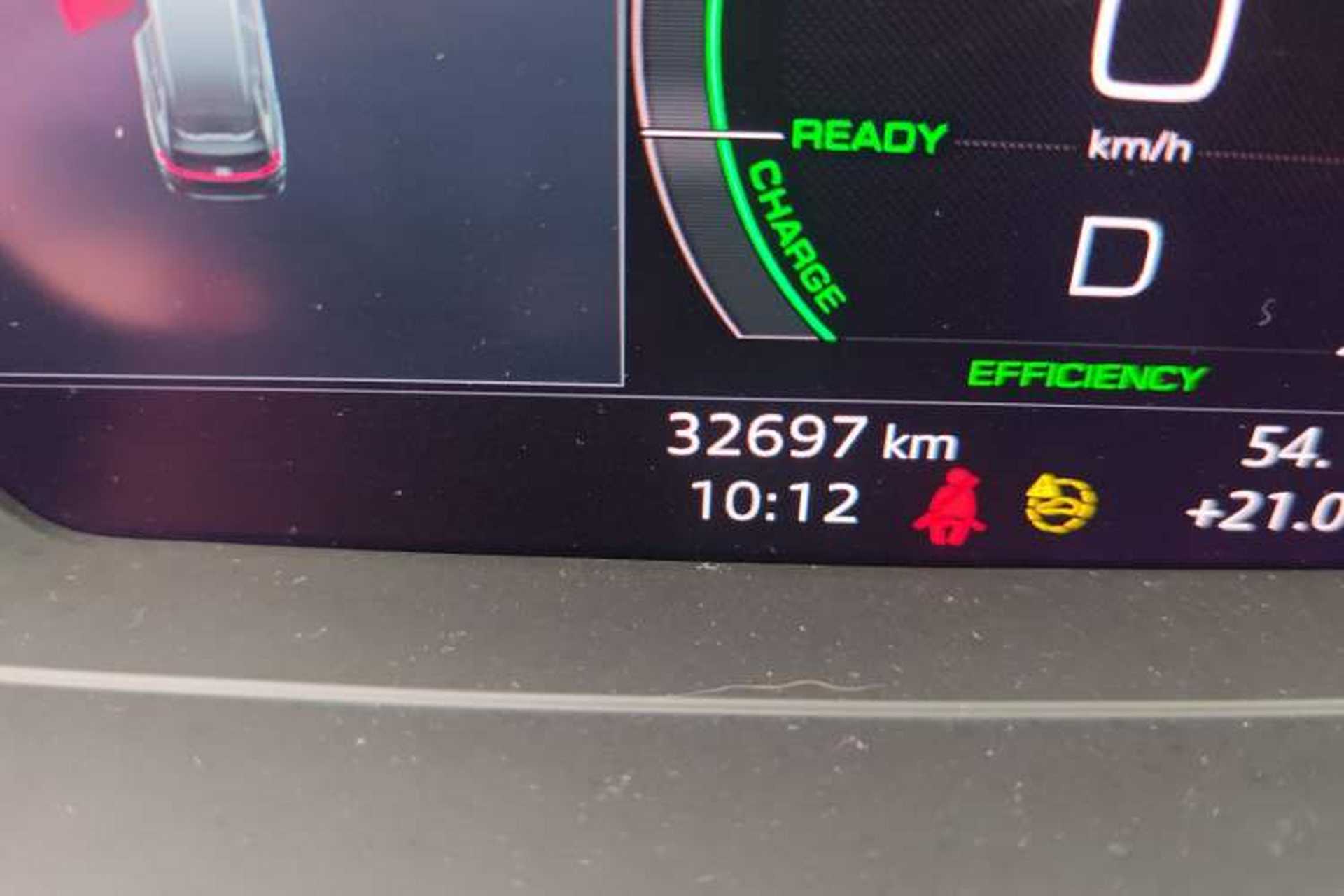Used Audi Q5 e-tron 2022 50 e-tron quattro Honor Edition Mech Suit Odometer Close Up