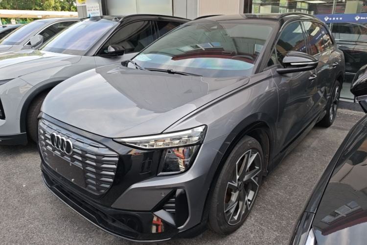 Used Audi Q5 e-tron 2022 40 e-tron Starry Edition Mechanical Suit Sun-Chasing Version Guazi used car, China used car export, Used car for sale, Used  cars, Cheapest cars for sale