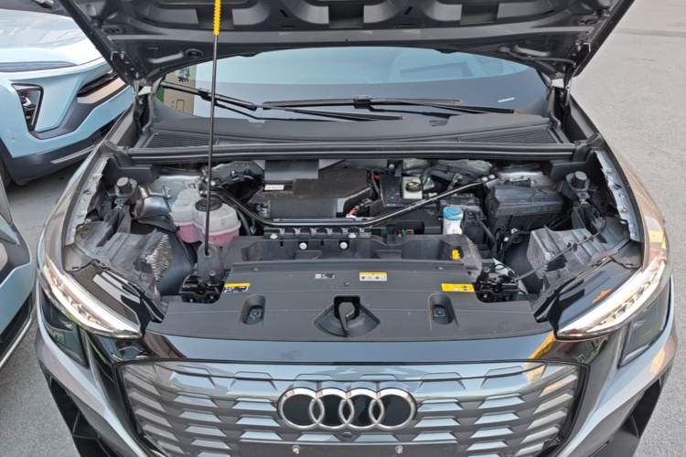 Used Audi Q5 e-tron 2022 40 e-tron Starry Edition Mechanical Suit Sun-Chasing Version Engine Bay