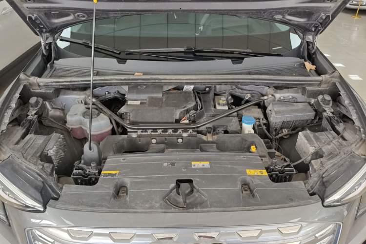 Used Audi Q5 e-tron 2022 40 e-tron Starry Edition Luxury Package Engine Bay