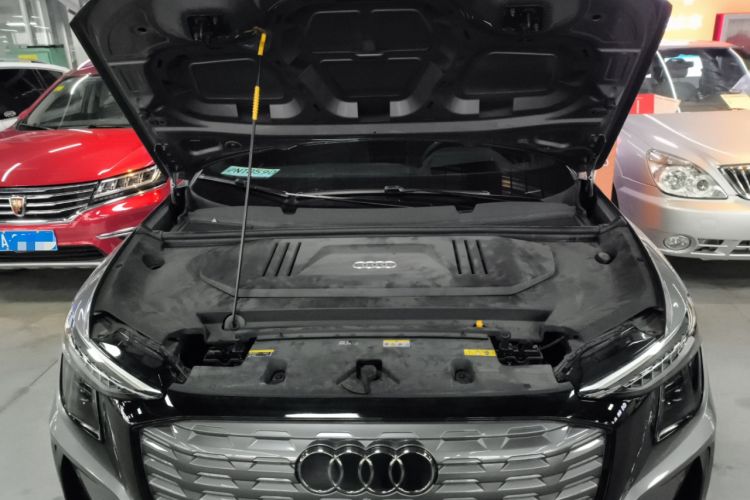 Used Audi Q5 e-tron 2022 50 e-tron quattro edition one Artistic Collection Edition Engine Bay