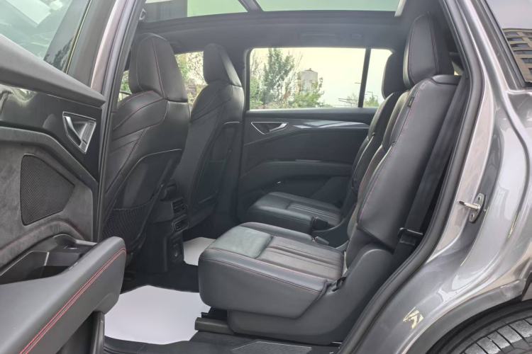 Used Audi Q5 e-tron 2022 40 e-tron Starlight Edition Mech Kit Exterior 5