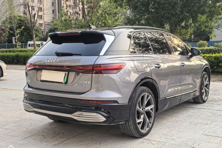 Used Audi Q5 e-tron 2022 40 e-tron Starlight Edition Mech Kit Exterior 6