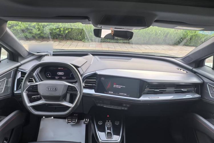 Used Audi Q5 e-tron 2022 40 e-tron Starlight Edition Mech Kit Exterior 6