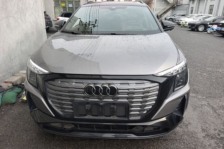 Used Audi Q5 e-tron 2022 40 e-tron Starlight Edition Mech Kit Front
