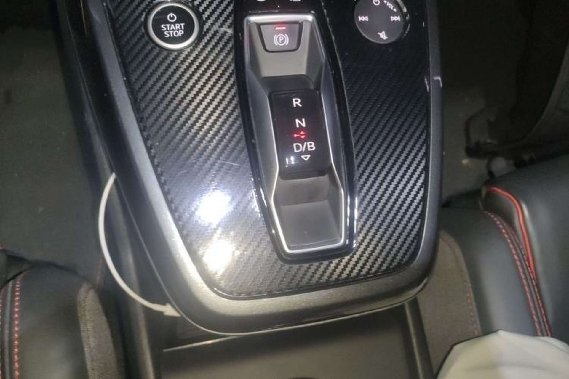 Used Audi Q5 e-tron 2022 40 e-tron Starlight Edition Mech Kit Gear Lever