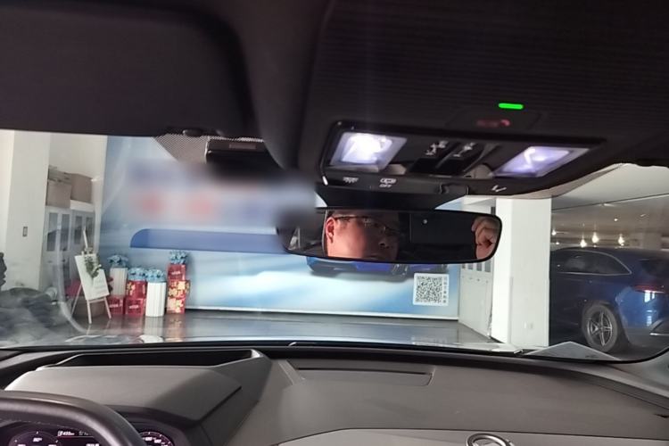 Used Audi Q5 e-tron 2022 40 e-tron Starlight Edition Mech Kit Headliner