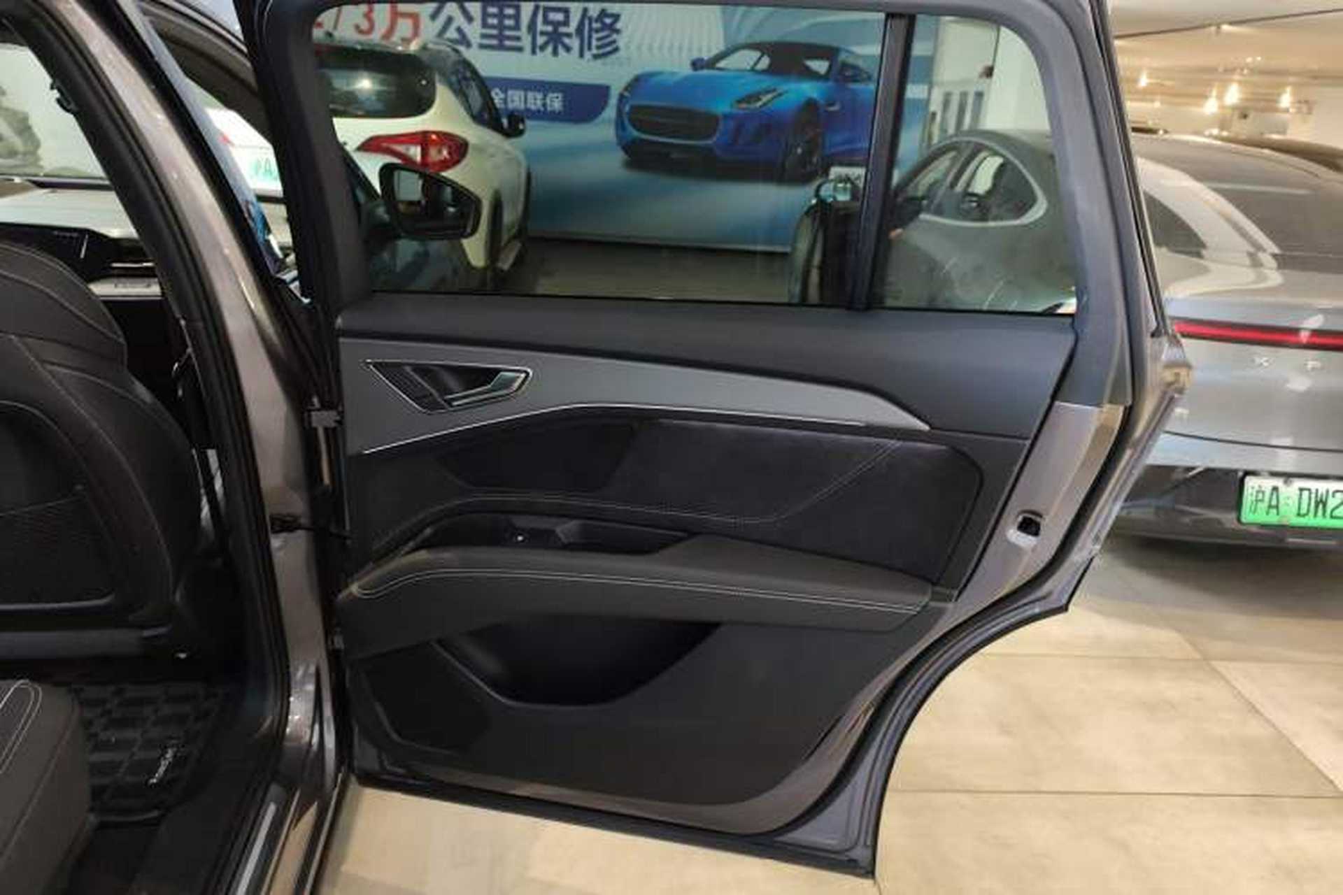 Used Audi Q5 e-tron 2022 40 e-tron Starlight Edition Mech Kit Interior 6