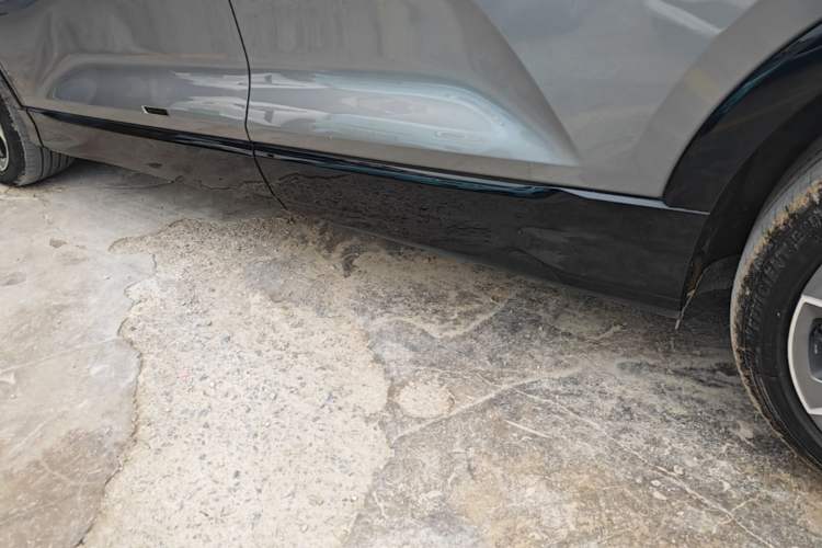 Used Audi Q5 e-tron 2022 40 e-tron Starlight Edition Mech Kit Left Side Sill