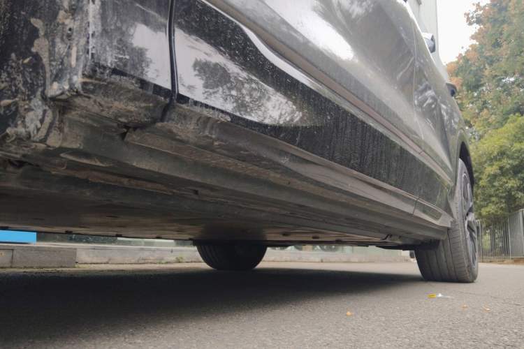 Used Audi Q5 e-tron 2022 40 e-tron Starlight Edition Mech Kit Left Side Sill