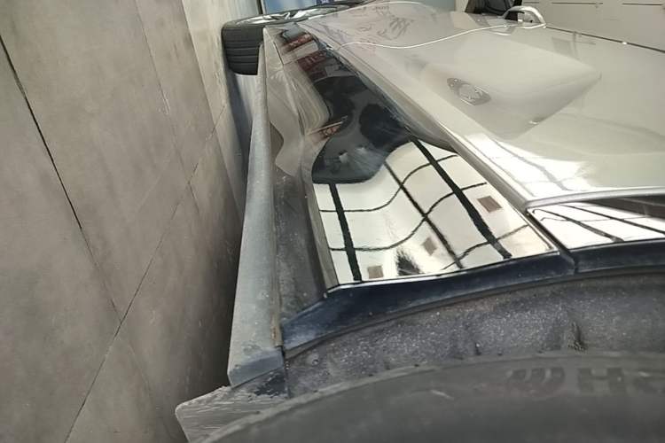 Used Audi Q5 e-tron 2022 40 e-tron Starlight Edition Mech Kit Left Side Sill