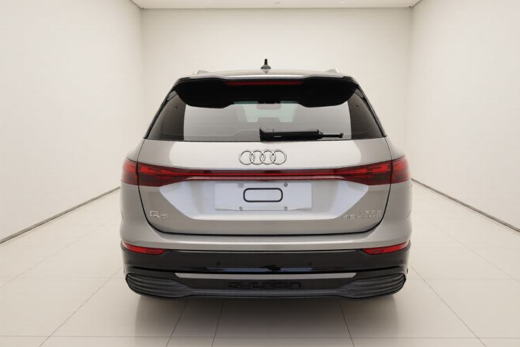 Used Audi Q5 e-tron 2022 40 e-tron Starlight Edition Mech Kit Rear