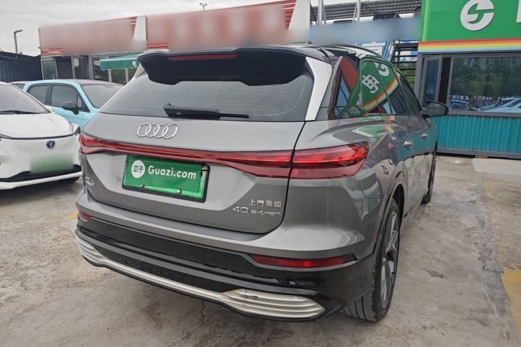 Used Audi Q5 e-tron 2022 40 e-tron Starlight Edition Mech Kit Rear Right 45 Deg