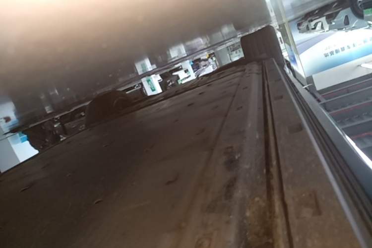 Used Audi Q5 e-tron 2022 40 e-tron Starry Edition Mechanical Suit Sun-Chasing Version Right Side Sill