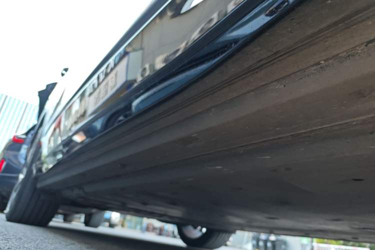 Used Audi Q5 e-tron 2022 40 e-tron Starry Edition Mechanical Suit Sun-Chasing Version Right Side Sill