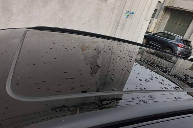 Used Audi Q5 e-tron 2022 40 e-tron Starlight Edition Mech Kit Roof