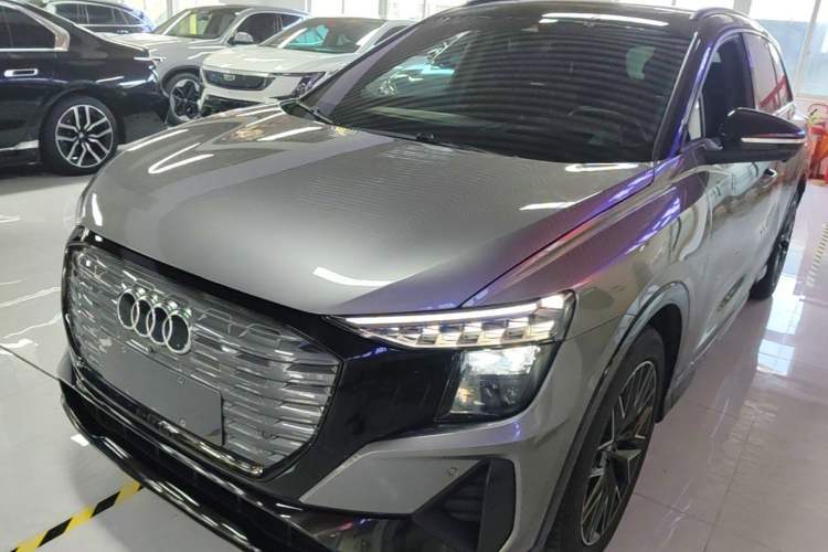 Used Audi Q5 e-tron 2022 40 e-tron Starry Edition Mechanical Suit Sun-Chasing Version Guazi used car, China used car export, Used car for sale, Used cars, Cheapest cars for sale