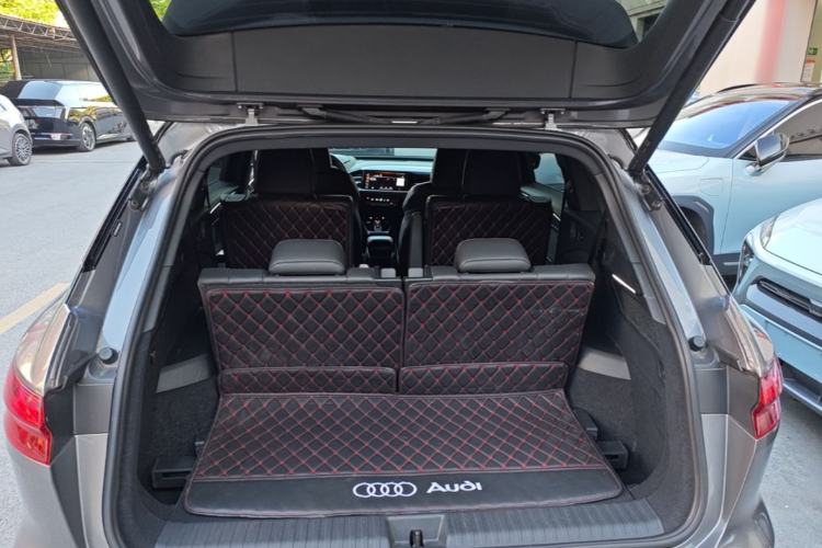 Used Audi Q5 e-tron 2022 40 e-tron Starry Edition Mechanical Suit Sun-Chasing Version Trunk