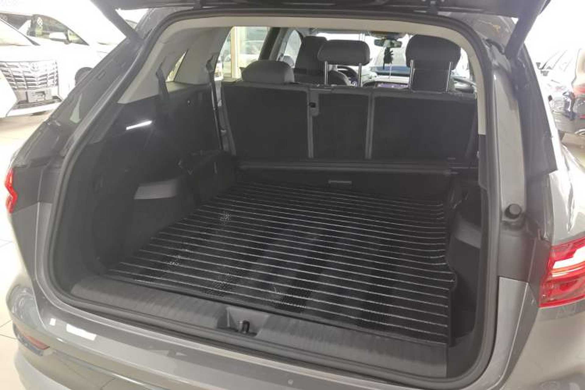 Used Audi Q5 e-tron 2022 40 e-tron Starry Edition Luxury Package Trunk