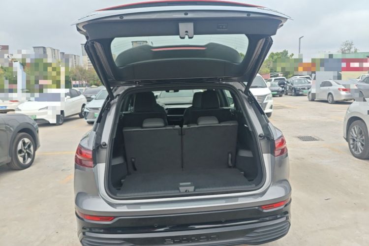 Used Audi Q5 e-tron 2022 40 e-tron Starlight Edition Mech Kit Trunk