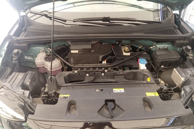 Used Audi Q5 e-tron 2022 40 e-tron Starlight Edition Mech Kit Engine Bay