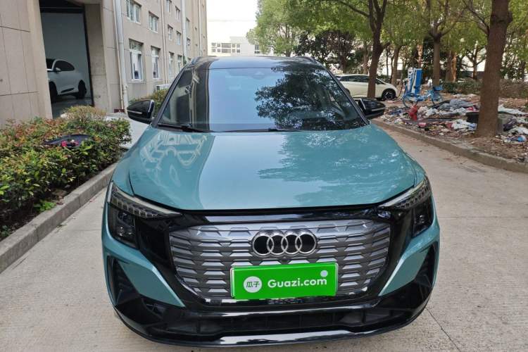 Used Audi Q5 e-tron 2022 40 e-tron Starlight Edition Mech Kit Exterior 1