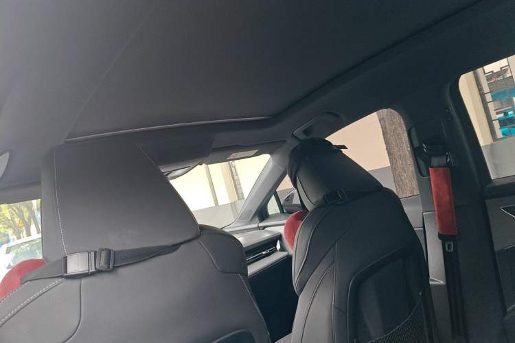 Used Audi Q5 e-tron 2022 40 e-tron Starlight Edition Mech Kit Headliner