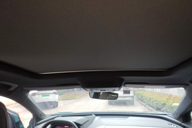 Used Audi Q5 e-tron 2022 40 e-tron Starlight Edition Mech Kit Headliner