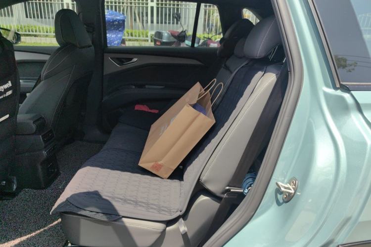 Used Audi Q5 e-tron 2022 40 e-tron Starlight Edition Mech Kit Left Rear Seat