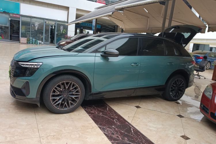Used Audi Q5 e-tron 2022 40 e-tron Starry Edition Mechanical Suit Sun-Chasing Version Left Side
