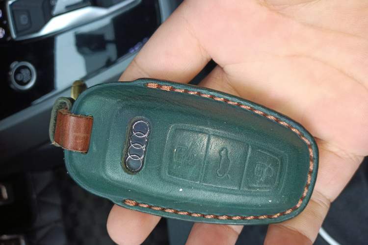 Used Audi Q5 e-tron 2022 40 e-tron Starry Edition Mechanical Suit Sun-Chasing Version Vehicle Key