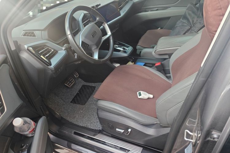 Used Audi Q5 e-tron 2022 40 e-tron Starry Edition Luxury Package Driver Seat