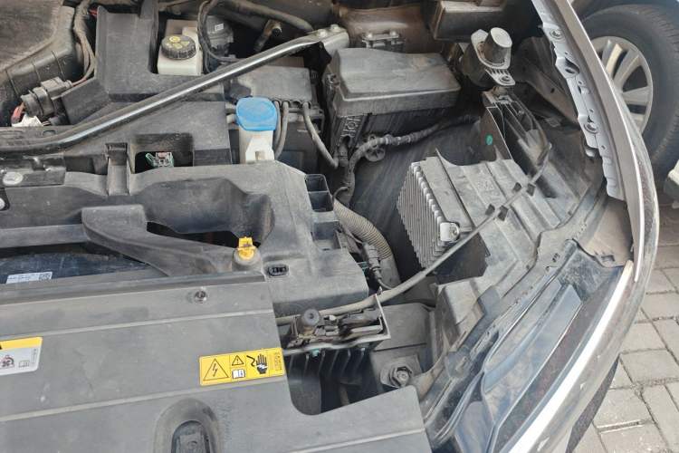 Used Audi Q5 e-tron 2022 40 e-tron Starry Edition Luxury Package Engine Bay Left
