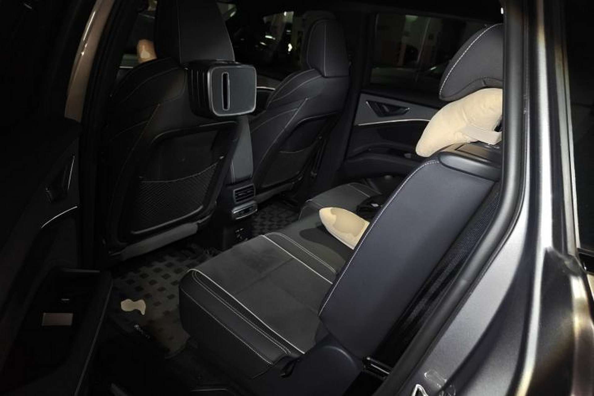 Used Audi Q5 e-tron 2022 40 e-tron Starlight Edition Mech Kit Left Rear Seat
