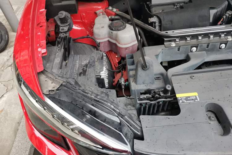 Used Audi Q5 e-tron 2022 50 e-tron quattro edition one Artistic Collection Edition Engine Bay Right