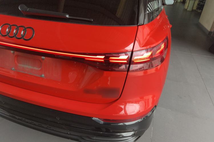 Used Audi Q5 e-tron 2022 50 e-tron quattro edition one Artistic Collection Edition Exterior 6