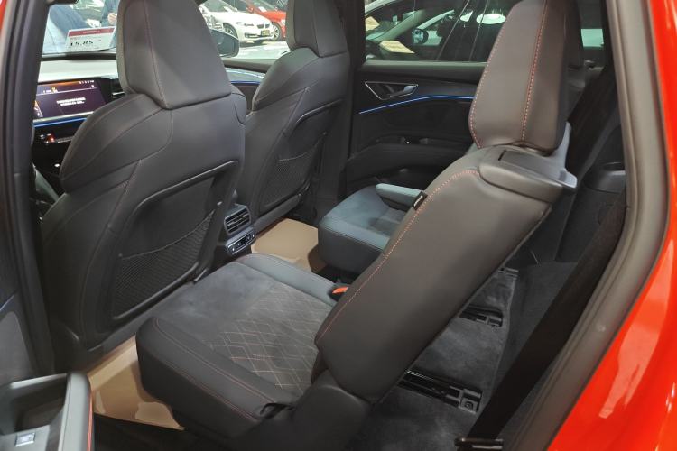 Used Audi Q5 e-tron 2022 50 e-tron quattro edition one Artistic Collection Edition Left Rear Seat