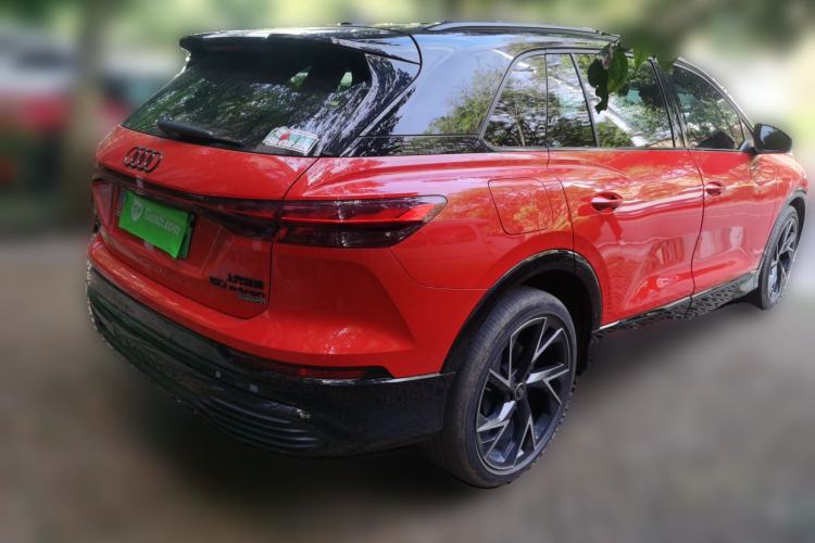 Used Audi Q5 e-tron 2022 50 e-tron quattro edition one Artistic Collection Edition Rear Right 45 Deg