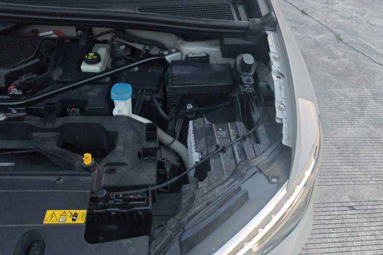 Used Audi Q5 e-tron 2022 40 e-tron Starlight Edition Mech Kit Engine Bay Left