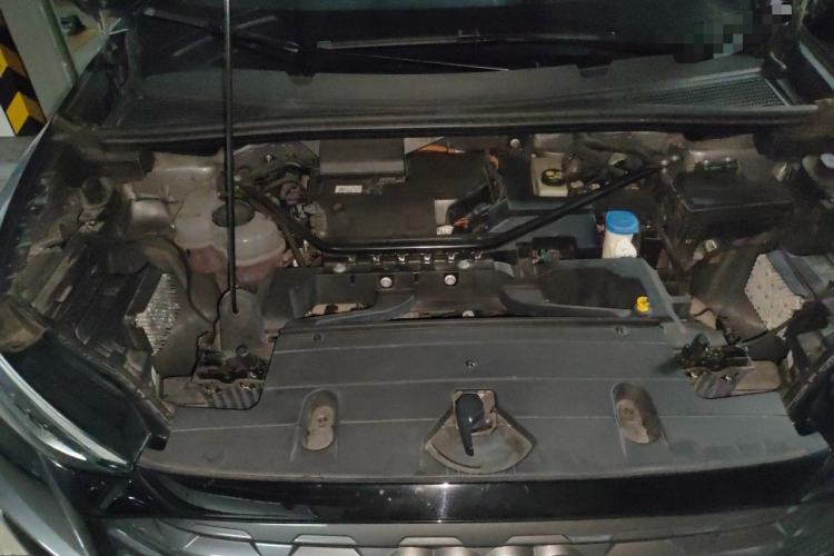 Used Audi Q5 e-tron 2022 40 e-tron Starlight Edition Mech Kit Engine Bay