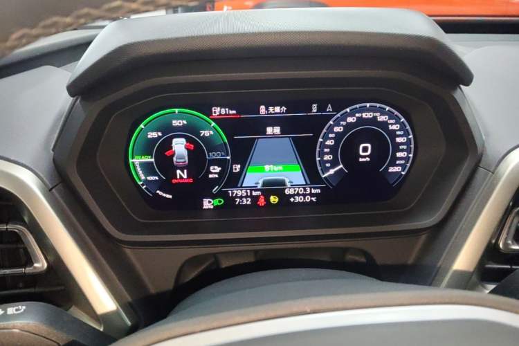 Used Audi Q5 e-tron 2022 50 e-tron quattro Glory Edition Elegant Suit Instrument Cluster