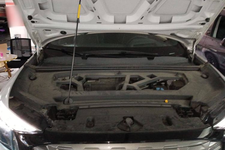 Used Audi Q5 e-tron 2022 40 e-tron Starlight Edition Mech Kit Engine Bay
