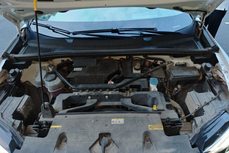 Used Audi Q5 e-tron 2022 40 e-tron Starlight Edition Mech Kit Engine Bay