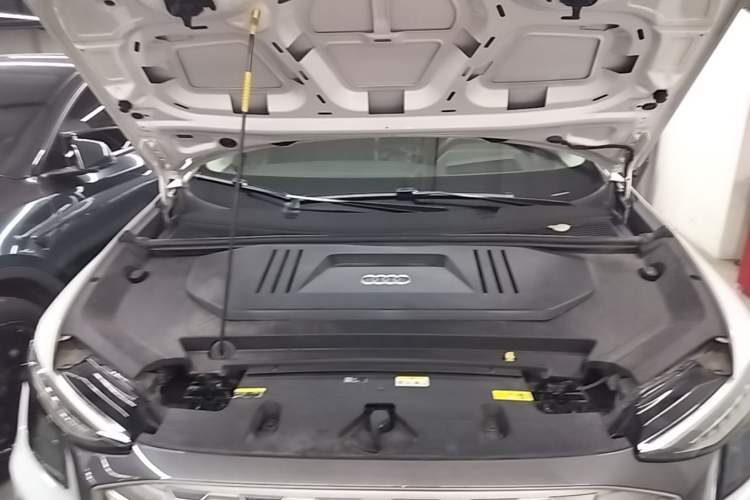 Used Audi Q5 e-tron 2022 40 e-tron Starry Edition Luxury Package Engine Bay