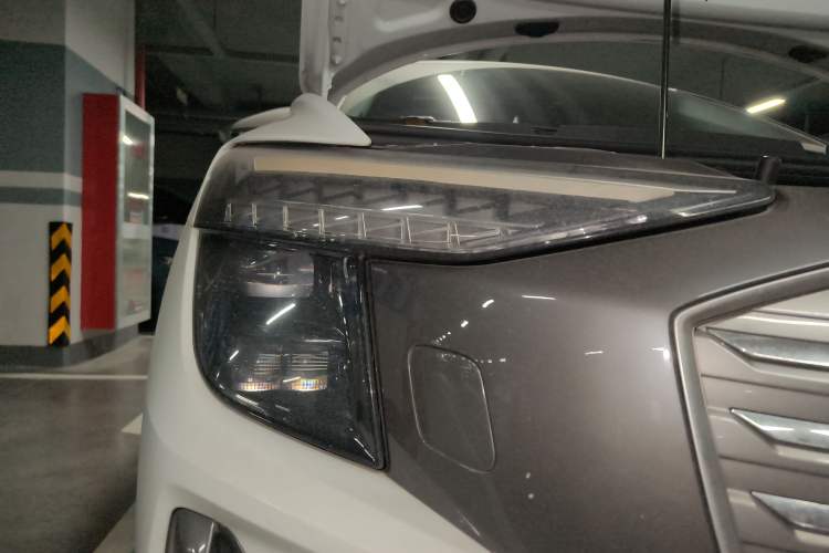 Used Audi Q5 e-tron 2022 40 e-tron Starlight Edition Mech Kit Exterior 1