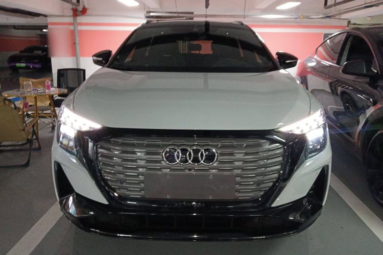 Used Audi Q5 e-tron 2022 40 e-tron Starlight Edition Mech Kit Exterior 1