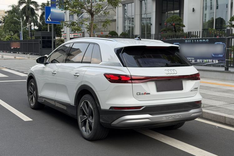 Used Audi Q5 e-tron 2022 40 e-tron Starry Edition Luxury Package Exterior 2