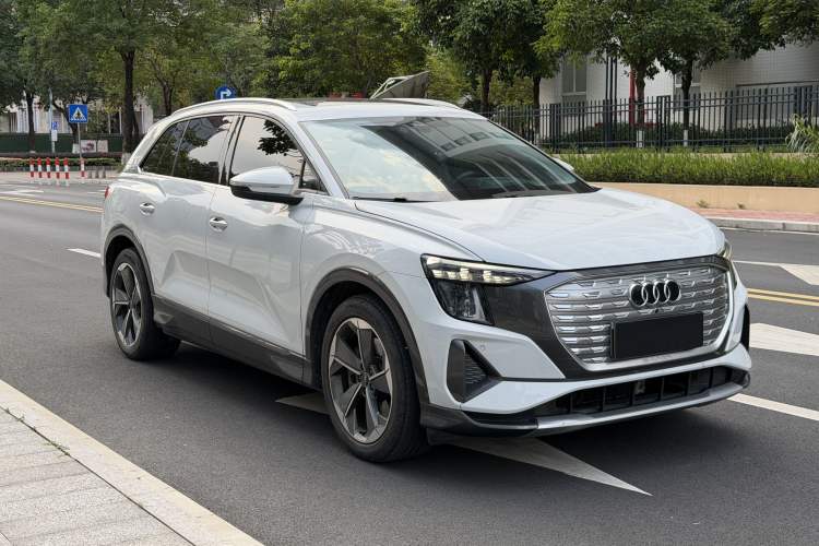 Used Audi Q5 e-tron 2022 40 e-tron Starry Edition Luxury Package Exterior 6
