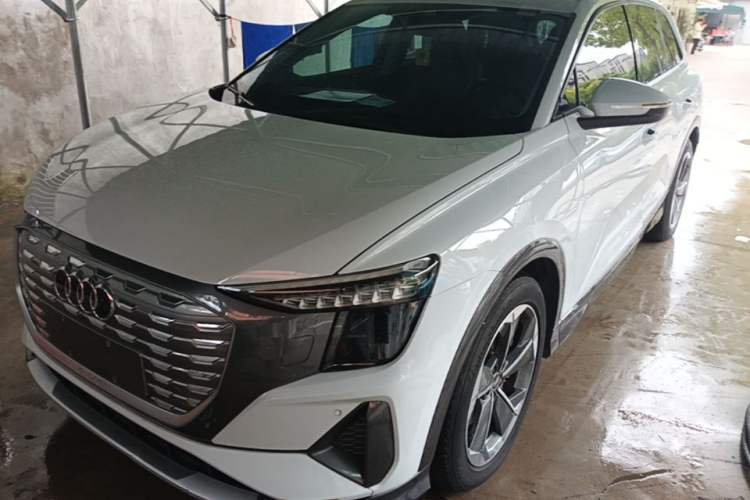 Used Audi Q5 e-tron 2022 40 e-tron Starry Edition Luxury Package Guazi used car, China used car export, Used car for sale, Used cars, Cheapest cars for sale